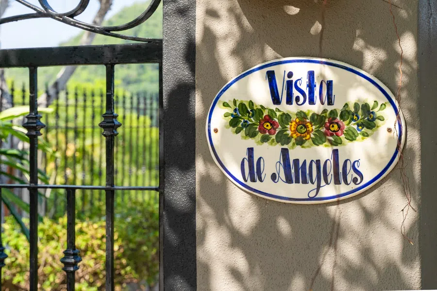 Garden entrance gate